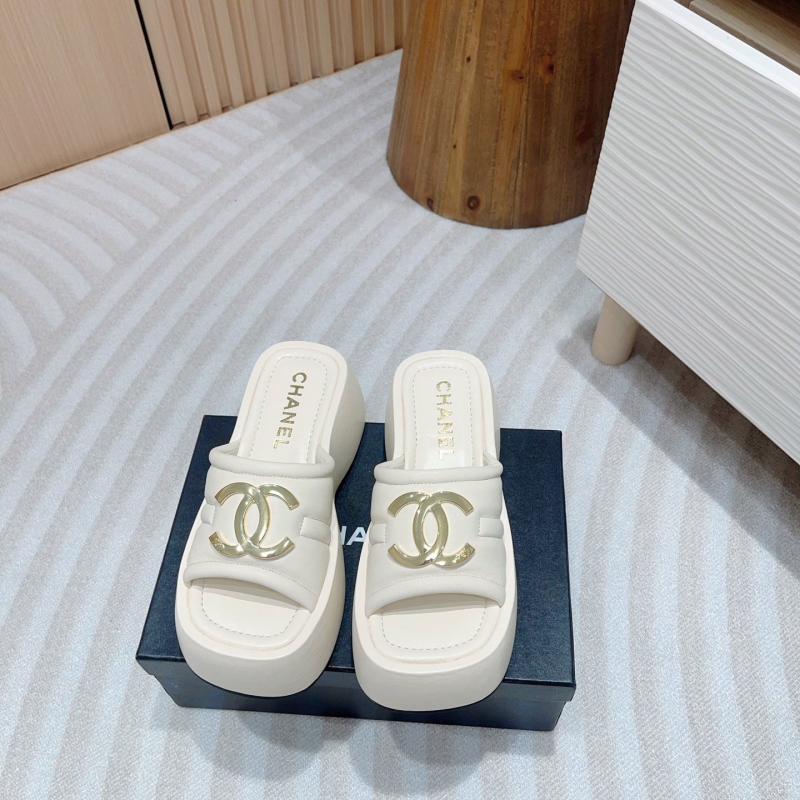 Ch*el slippers